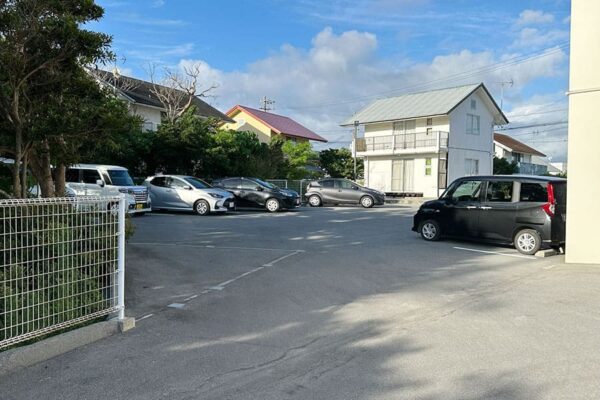 本部町 コンドミニアム ゆくりなリゾート沖縄 海風 駐車場