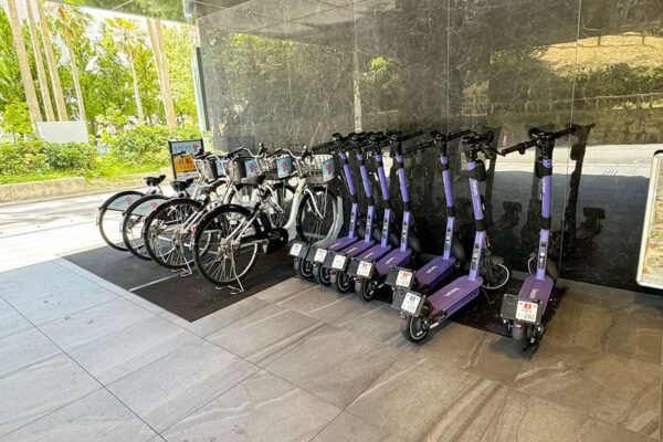 HOTEL SANSUI NAHA サンスイナハ 琉球温泉 波之上の湯 外観 玄関 レンタサイクル レンタル 電動キックボード