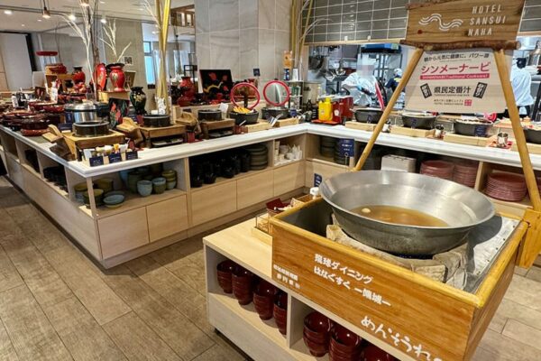 HOTEL SANSUI NAHA サンスイナハ 琉球温泉 波之上の湯 1F 琉球ダイニングはなぐすく 端城 朝食 ビュッフェ ブッフェ