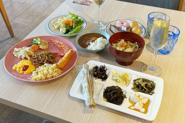 HOTEL SANSUI NAHA サンスイナハ 琉球温泉 波之上の湯 1F 琉球ダイニングはなぐすく 端城 朝食 ビュッフェ ブッフェ