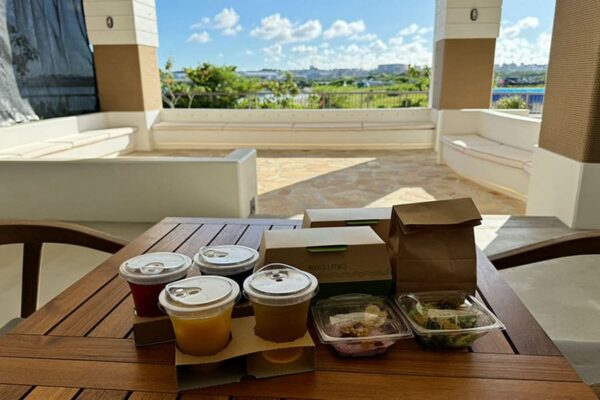 豊見城市 瀬長島 ストーリーライン瀬長島 朝食 バスケット