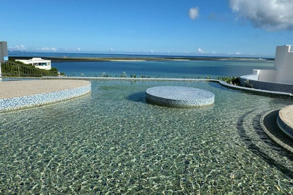 豊見城市 瀬長島 ストーリーライン瀬長島 最上階 屋上 天然温泉 露天風呂 屋外温泉スパ