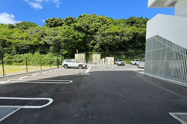 豊見城市 瀬長島 ストーリーライン瀬長島 外観 駐車場