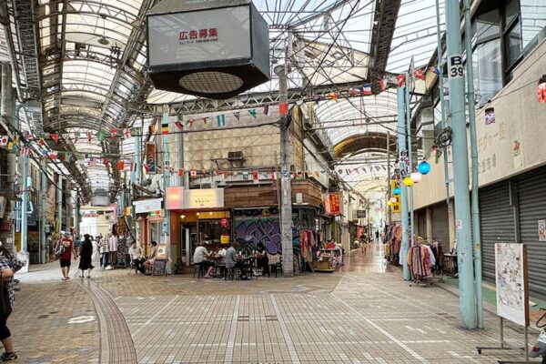 那覇市 牧志 平和通り商店街 タイ料理 パーラー カオソーイ 専門店 タイ北部 チェンマイ 外観