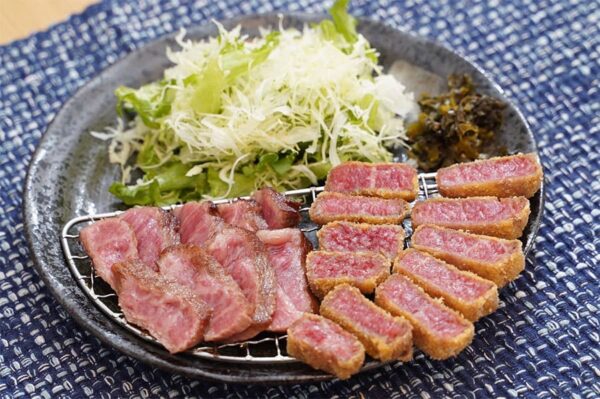 うるま市 平安座島 肉や食堂inへんざ