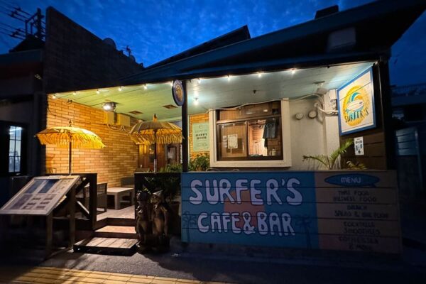 北谷町 砂辺 宮城海岸 SURFER'S SUNABE beach cafe & bar サーーファーズ アジアンカフェ バー タイ インドネシア バリ