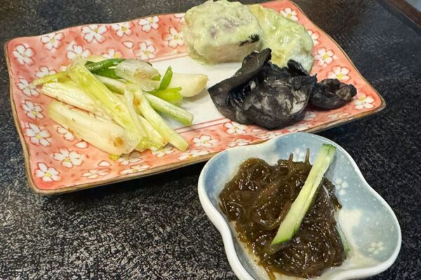 那覇市 久茂地 おでん専門 おふくろ 惣菜 前菜 沖縄料理